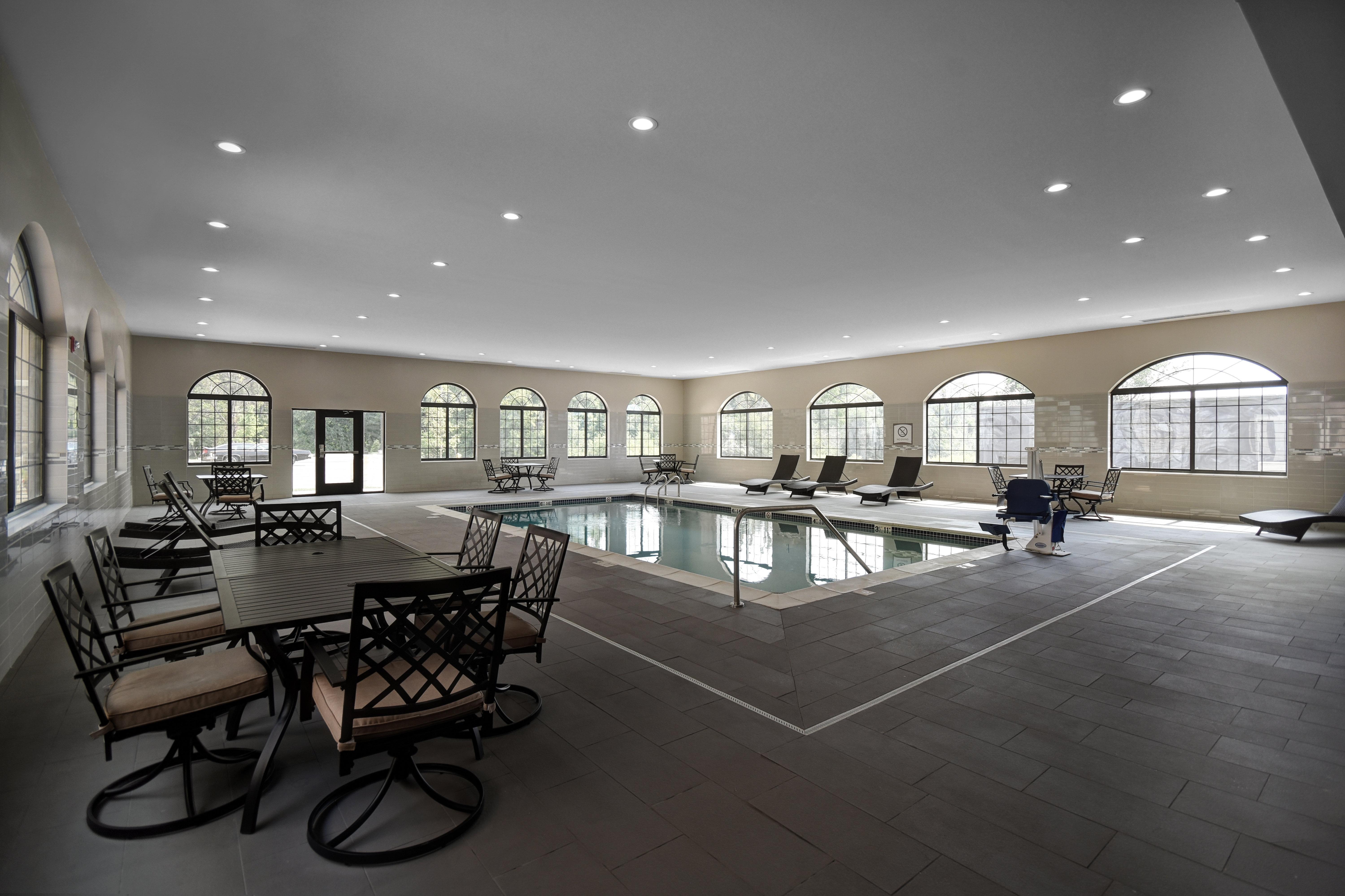 Staybridge Suites - Holland By Ihg Экстерьер фото