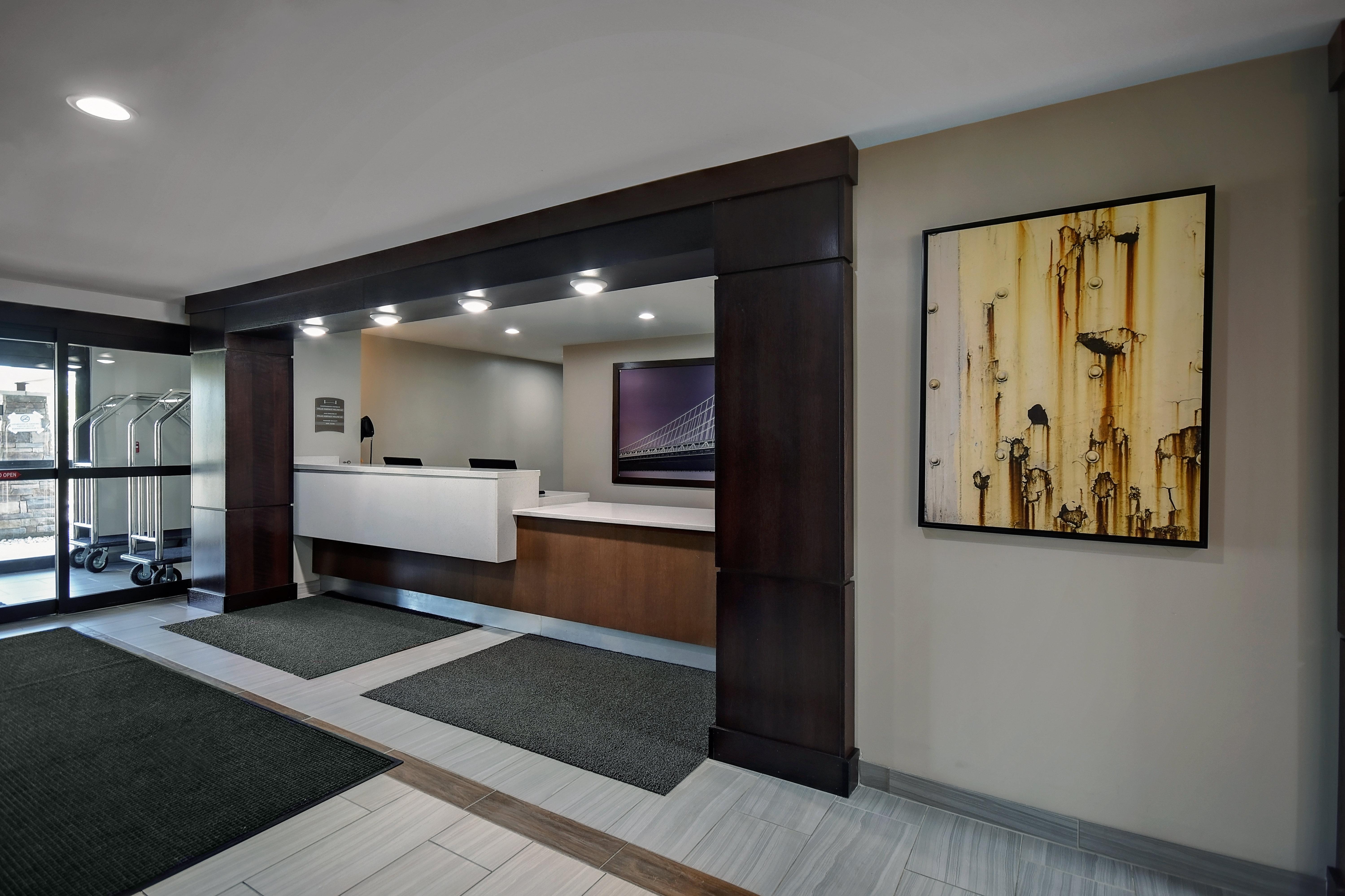 Staybridge Suites - Holland By Ihg Экстерьер фото