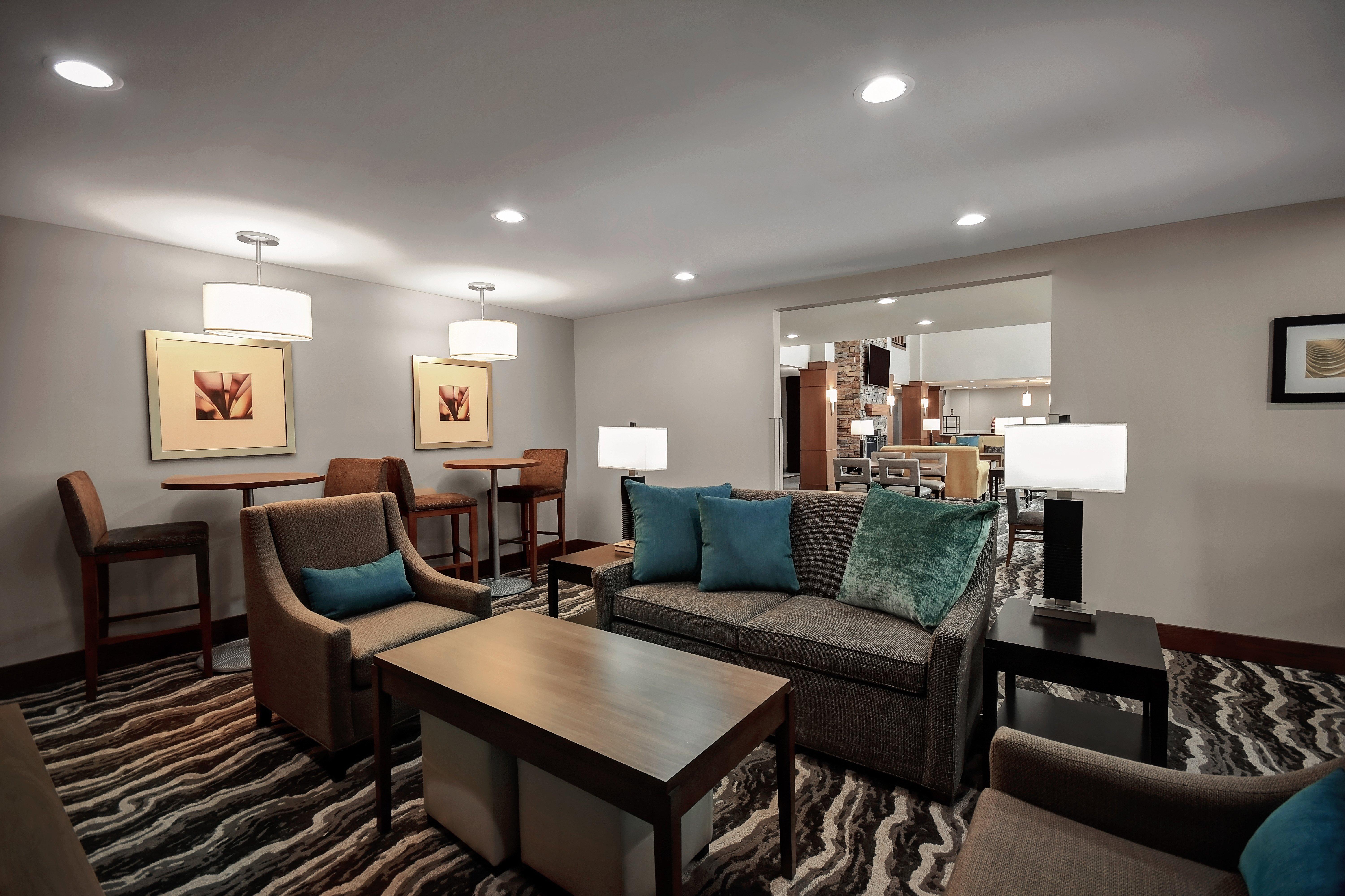 Staybridge Suites - Holland By Ihg Экстерьер фото