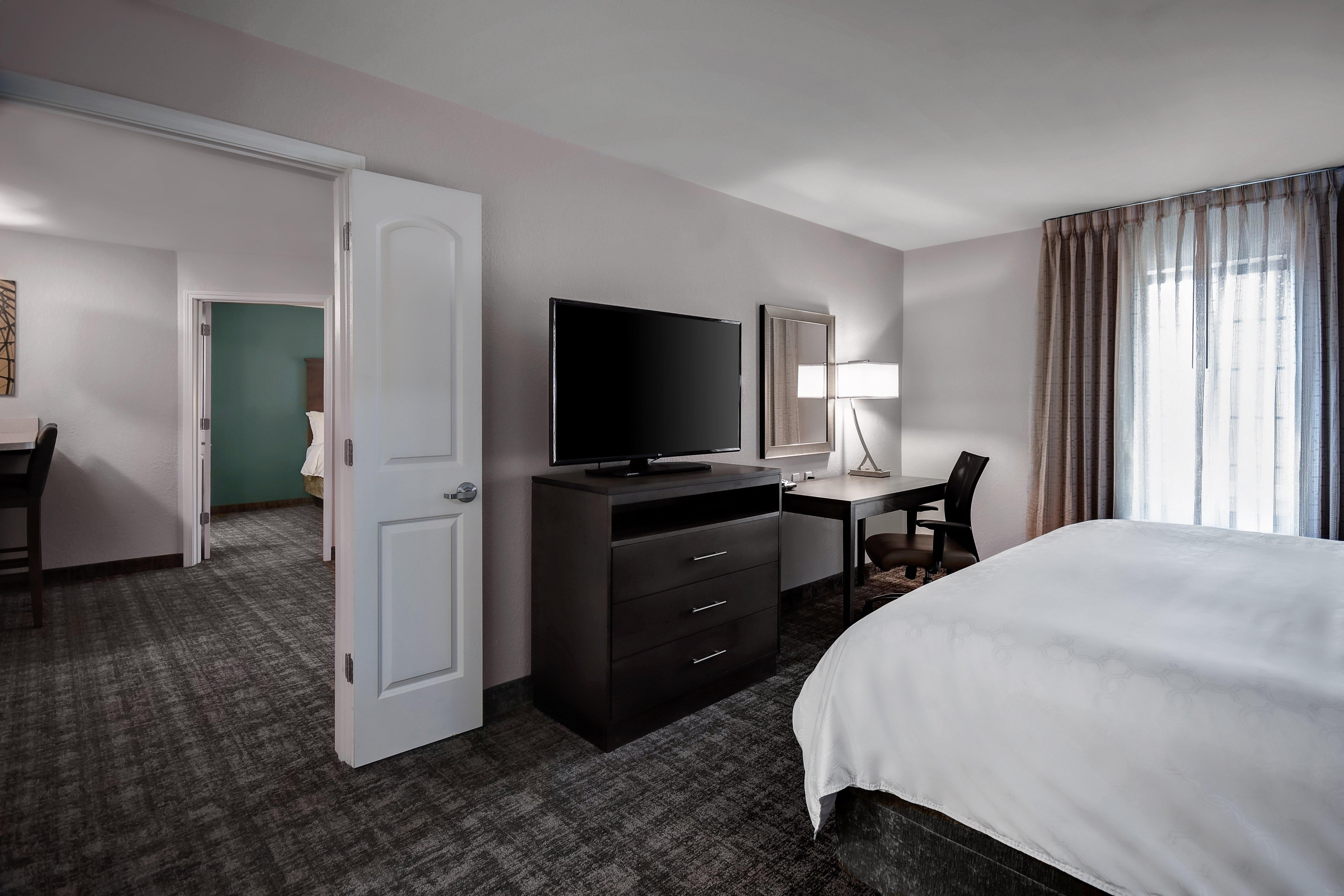Staybridge Suites - Holland By Ihg Экстерьер фото