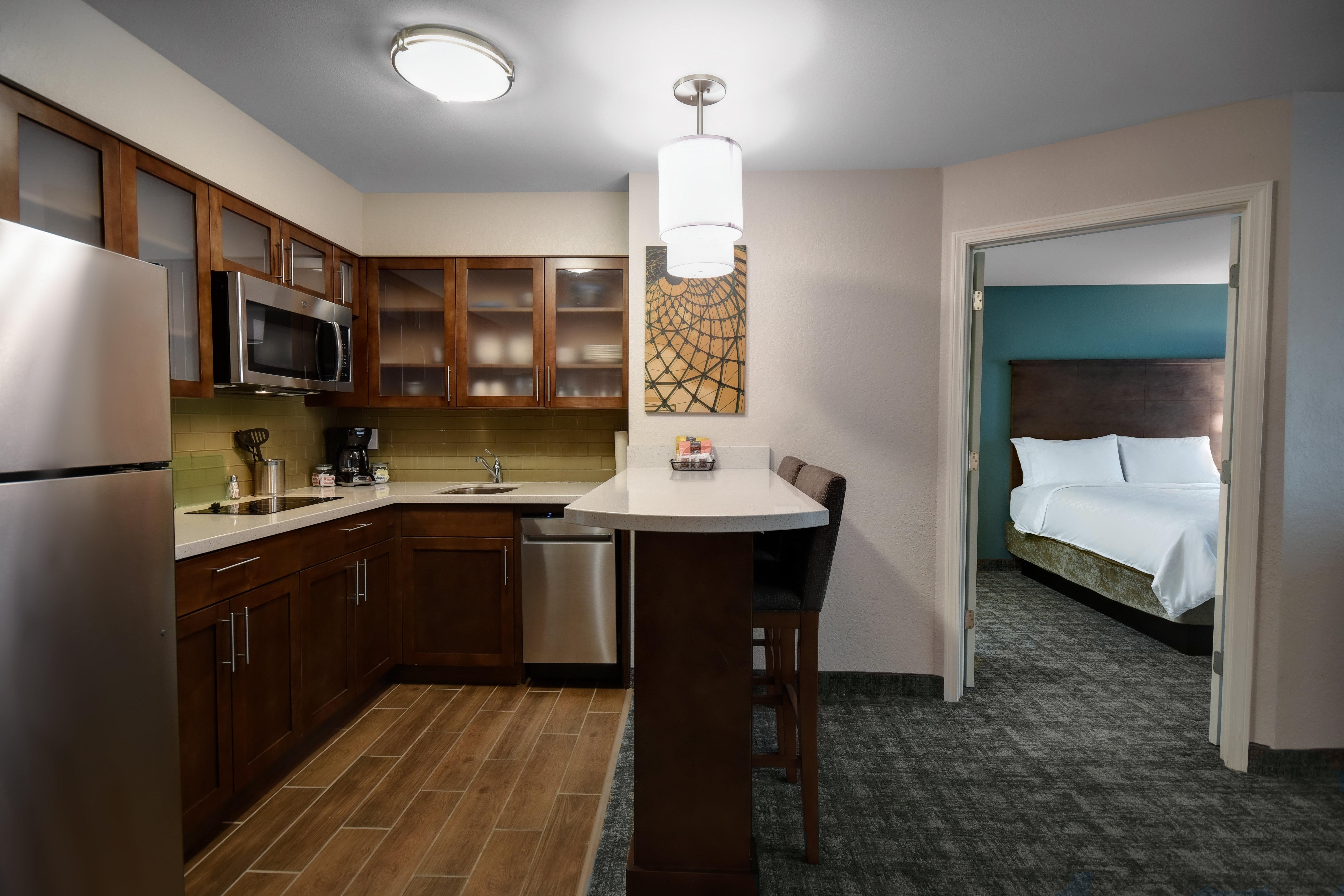 Staybridge Suites - Holland By Ihg Экстерьер фото